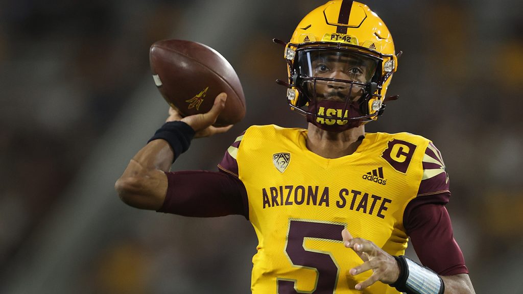 Der Spieler aus dem Bundesstaat Arizona zerfetzte Jaden Daniels, als er Berichten zufolge das Transfergate betreten sollte