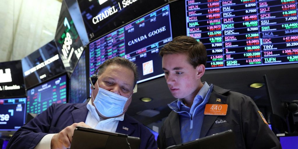 Anleiherenditen steigen, Aktien-Futures steigen, nachdem Powell sagte, die Fed sei bereit, aggressiver vorzugehen