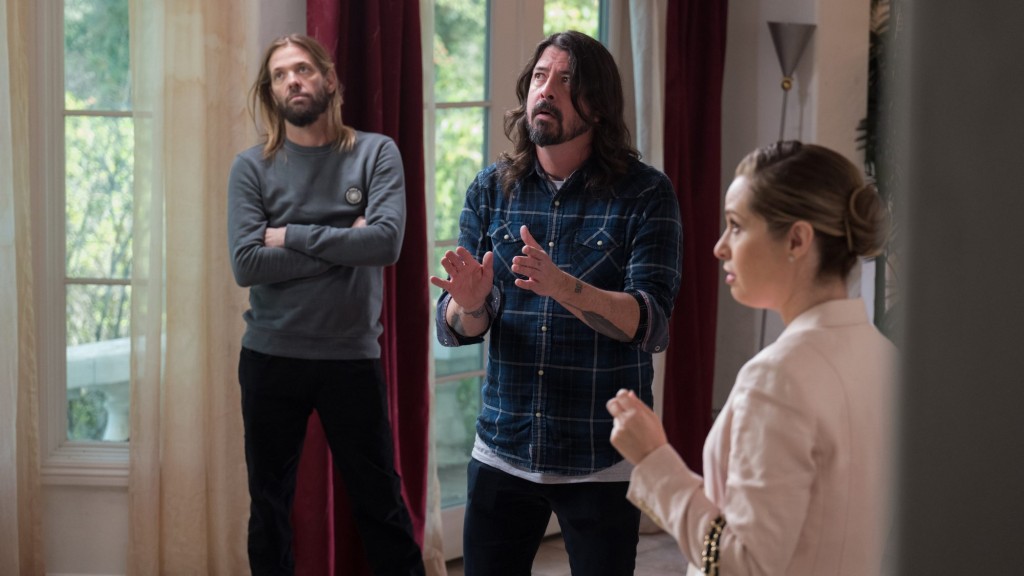 Taylor Hawkins und Dave Grohl im Set von "Atelier 666."