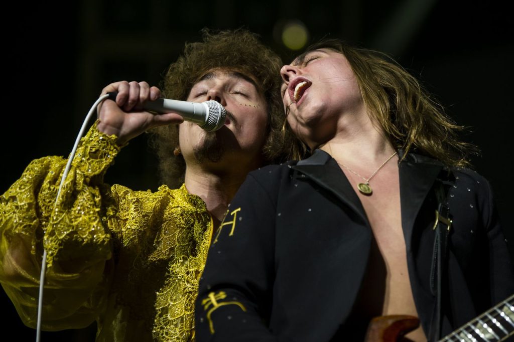 Greta Van Fleet-Mitglied ins Krankenhaus eingeliefert: „Die letzten 24 Stunden waren hart“