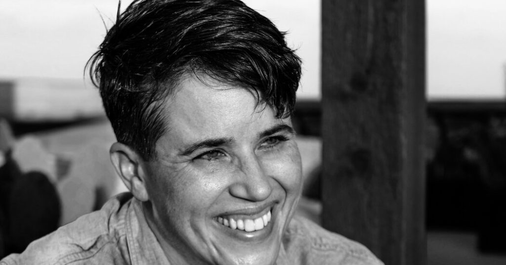 Lauren Hogg verliert Lambda-Award-Nominierung nach Twitter-Fehde