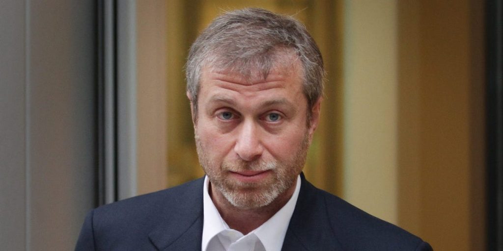 Roman Abramovich gab Putin eine Friedensnote von Selenskyj: Bericht