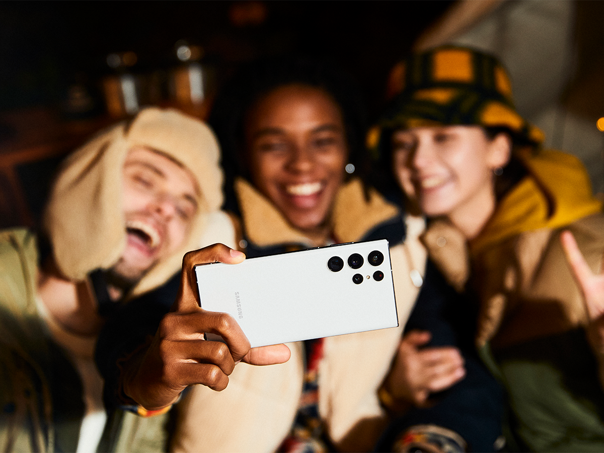 S22 Ultra-Selfie