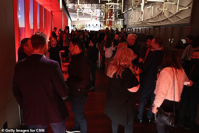 Die illustre Launch-Party von CNN+ war erst vor drei Wochen, am 28. März