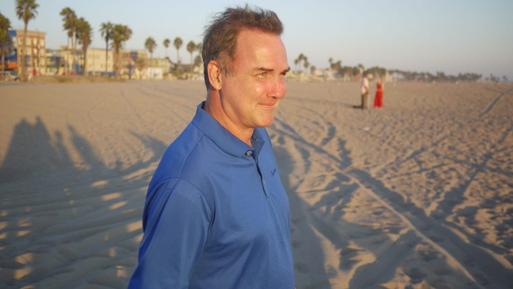 Norm MacDonald steht in diesem posthumen Netflix-Special dem Tod ins Auge, wie er nur kann