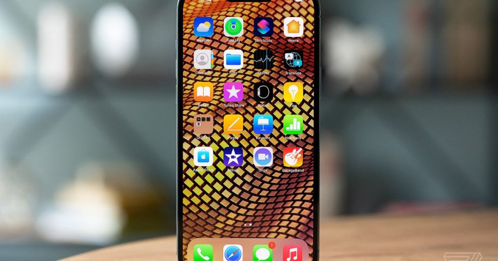 Der Apple-Bildschirmlieferant könnte die große Nachfrage nach dem iPhone 14 verlieren, nachdem er beim Abschneiden erwischt wurde