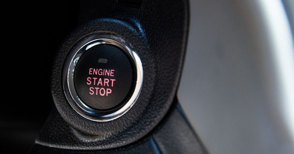 Die Druckknopfzündung war eine luxuriöse Möglichkeit, Ihr Auto zu starten, auch wenn dies nicht der Fall war