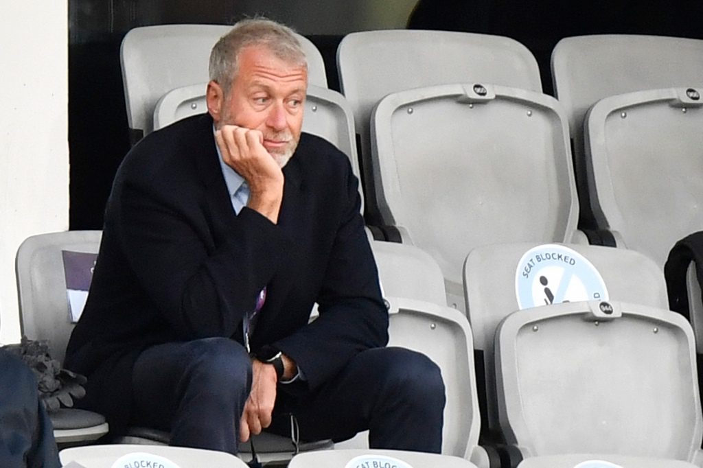 Chelsea FC-Eigentümer Roman Abramovich nimmt am 16. Mai 2021 am Endspiel der UEFA Women's Champions League gegen den FC Barcelona in Göteborg, Schweden, teil.