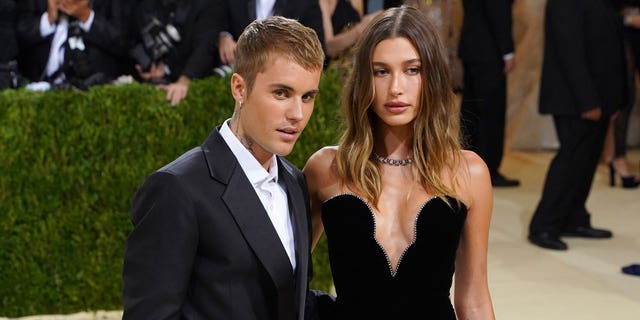Justin Biebers Frau Hailey Bieber hat nach seiner Diagnose Unterstützung in den sozialen Medien gezeigt.