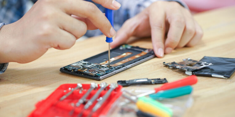 Mit dem Samsung-Reparaturmodus können Techniker auf Ihr Telefon schauen, nicht auf Ihre Daten