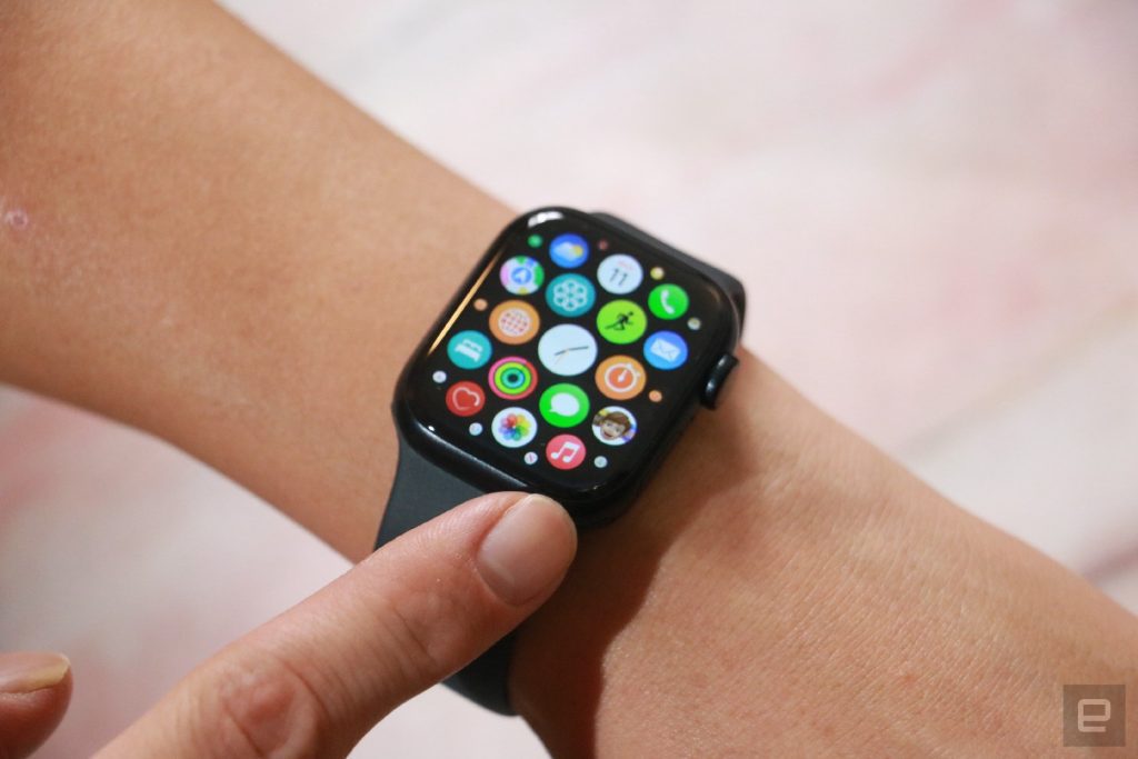 Die Apple Watch Series 7 ist derzeit für 284 US-Dollar im Angebot