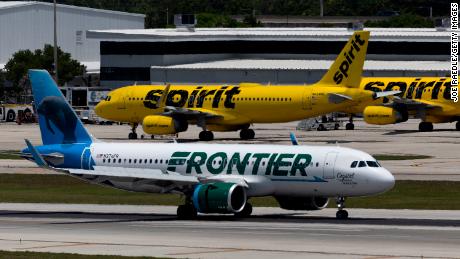 Spirit und Frontier ziehen Zutaten in den Deal und ebnen JetBlue den Weg, Spirit zu kaufen