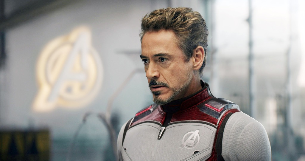 Jon Favreau forderte Roussos auf, sie davon abzuhalten, Tony Stark zu töten