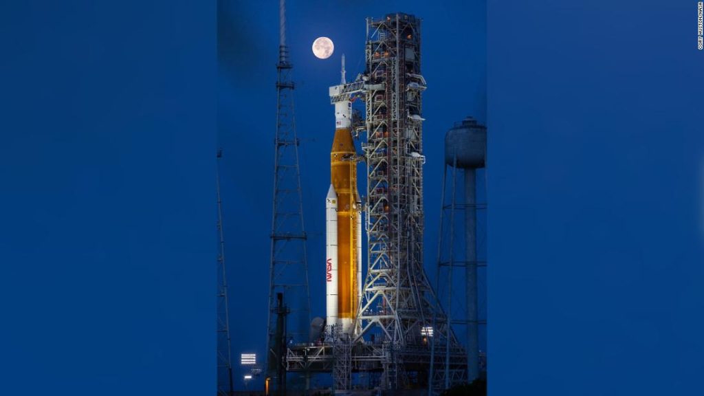 Snoopy, Mannequins und Apollo 11 werden an Bord der Artemis I am Mond vorbeiziehen