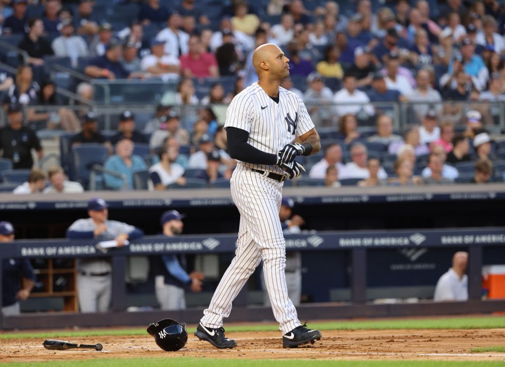 Aaron Hicks reagiert nach dem Aus in der zweiten Halbzeit.