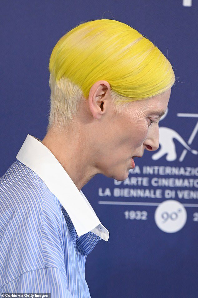Sieht gut aus: Sie zeigte ihren neuen dramatischen Look und zeigte sie den Paparazzi