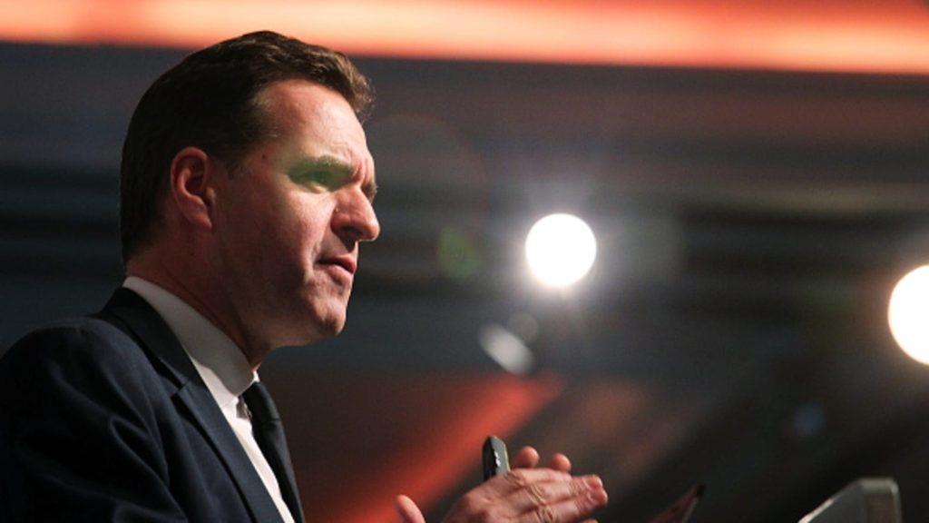 Der Historiker Niall Ferguson hat eine Warnung für Investoren