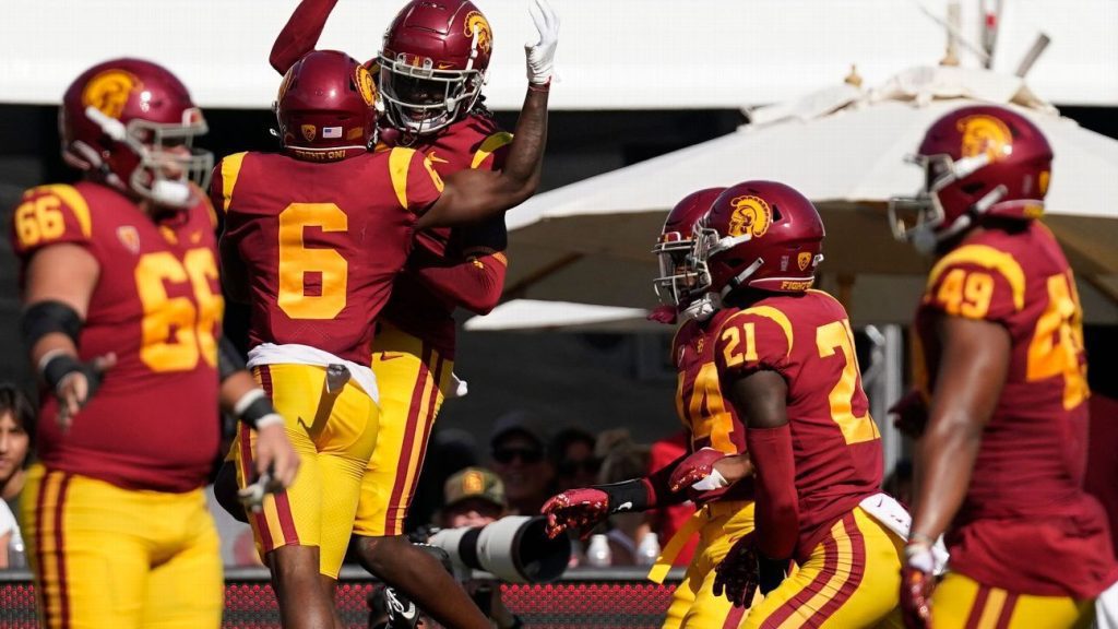 Mit „viel Selbstvertrauen“ eröffnen die USC Trojans die Ära von Lincoln Riley mit einem leichten Sieg über Rice Owls