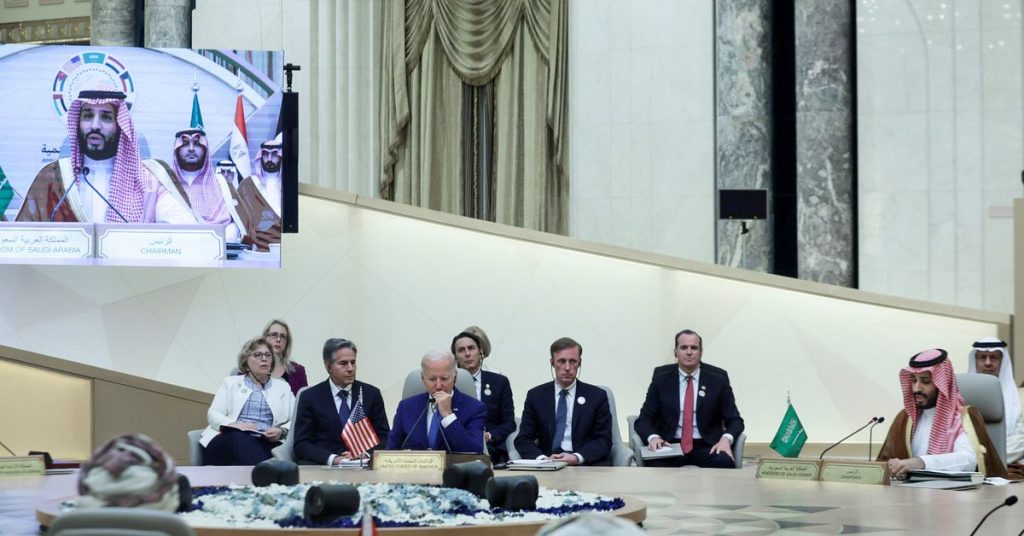 Die Kürzung der OPEC+-Ölförderung zeigt die wachsende Kluft zwischen Biden und der saudischen Königsfamilie