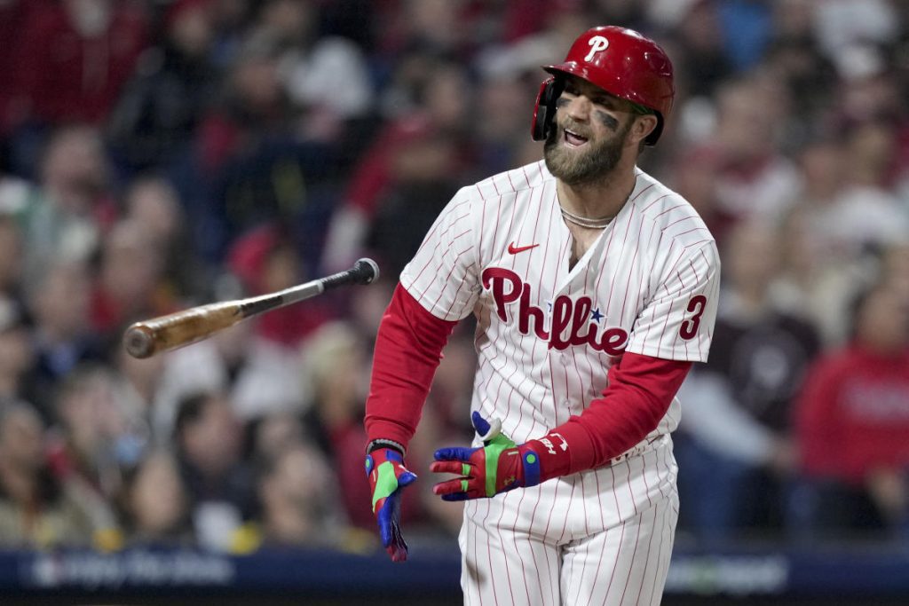 Phillies Outslug Padres beim NLCS-Spiel 4, profitieren Sie von einer 3: 1-Serie hinter Rhys Hoskins und Bryce Harper