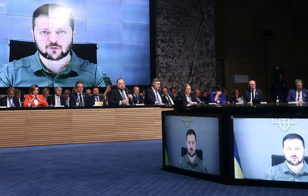 Ukrainer sagen, der Druck der US-Demokraten auf Friedensgespräche könne Putin nicht überzeugen