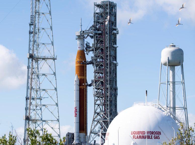 Artemis I at Launch Pad 39B