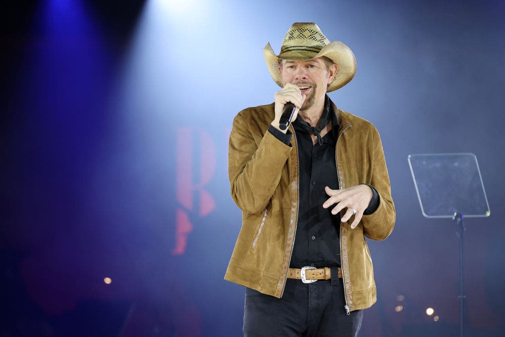 Toby Keith teilt Gesundheitsupdates inmitten seines Kampfes gegen Magenkrebs