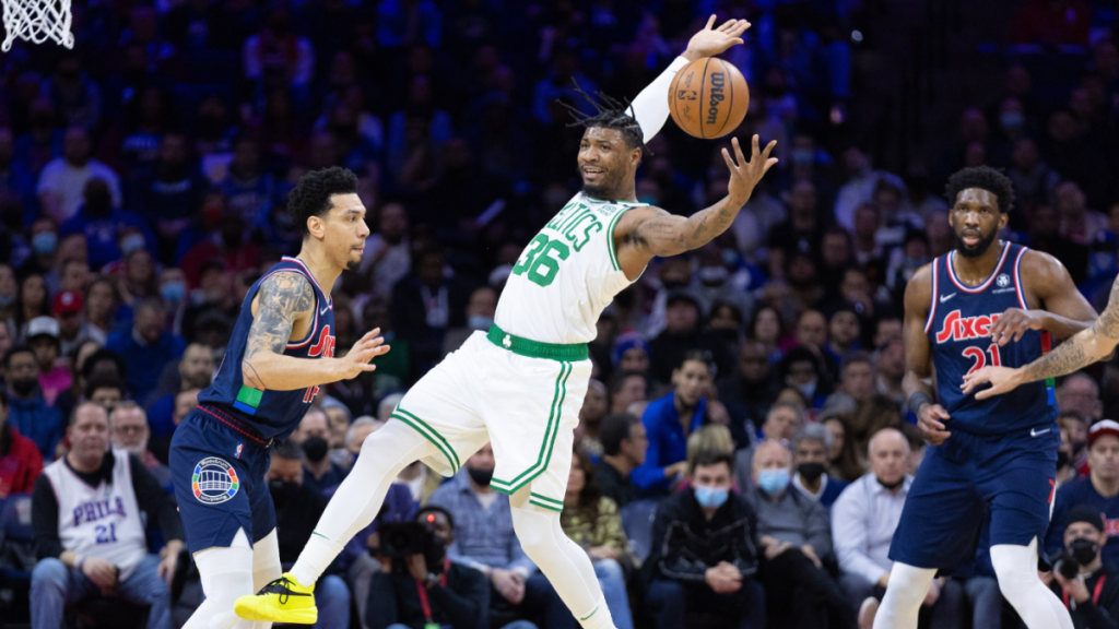 Celtics zerquetscht 76 Punkte um 48 Punkte;  Marcus Smart erleidet beim Fahren in Jewel Embiid eine Knöchelverletzung