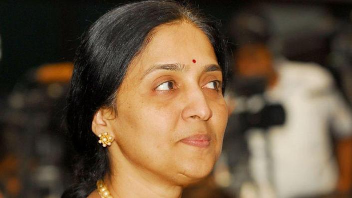 Chitra Ramkrishna bei einem Symposium, das 2010 von Mitgliedern der National Exchange Association of India organisiert wurde.