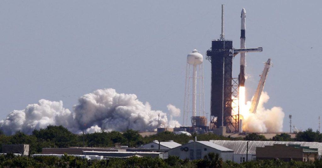 Das erste private Astronautenteam begrüßte die Raumstation an Bord einer Orbitalplattform