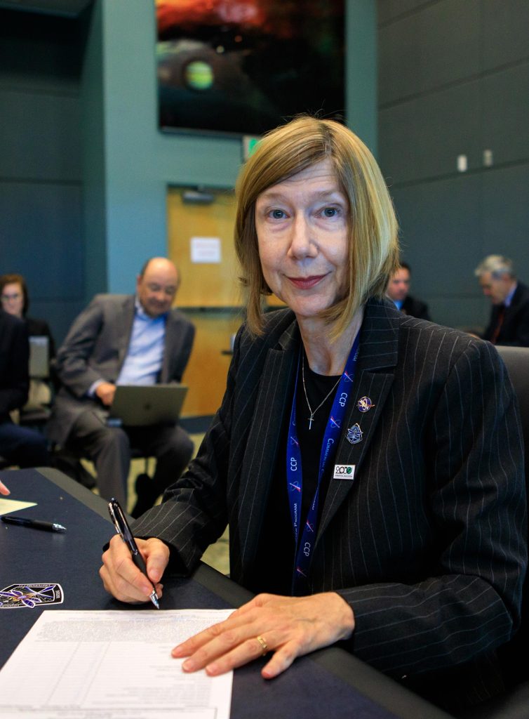 Kathy Lueders ist stellvertretende Direktorin des Space Operations Directorate der NASA