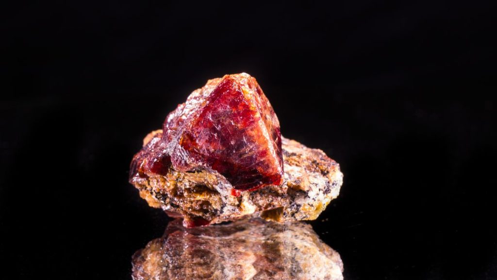 Uralte Kristalle enthalten Hinweise darauf, warum die Erdkruste vor 3,8 Milliarden Jahren wie Crème Brûlée zusammenbrach