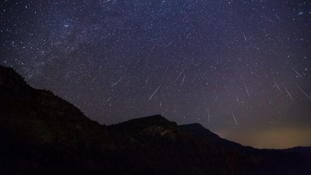 Wann sehen Sie den Meteoritenschauer von Tau Herclid?