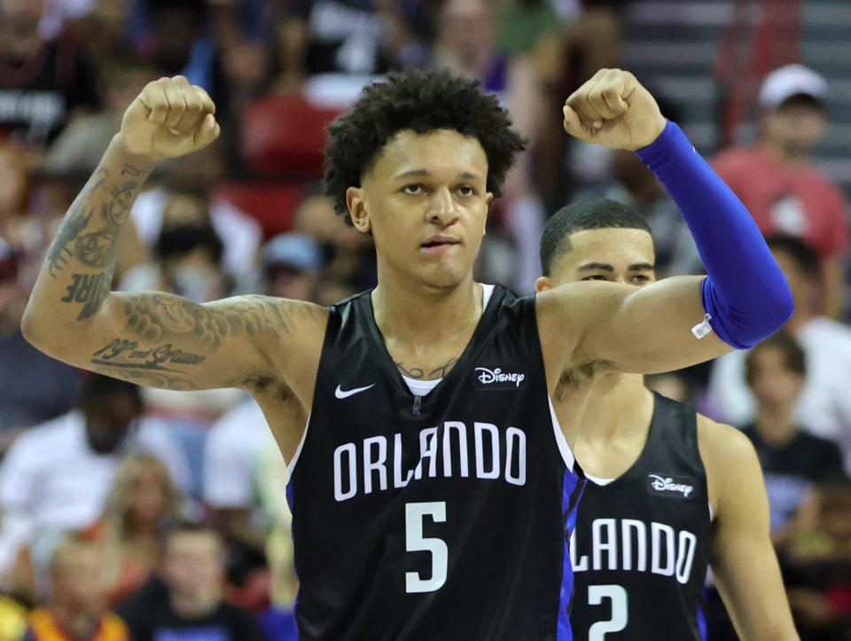 Orlando Magic-Rookie Paulo Banchero antwortet während der NBA Summer League 2022 bei Thomas &  Das Mac Center in Las Vegas, 9. Juli 2022 (Ethan Miller/Getty Images)