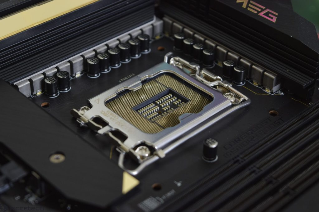 Intel Z790-Motherboards mit DDR5-6800- und DDR4-5333-Speicherunterstützungsmonitor
