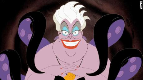 Pat Carroll hat der Figur Ursula, der Meereshexe in Disney "  Die kleine Meerjungfrau "  (1989).