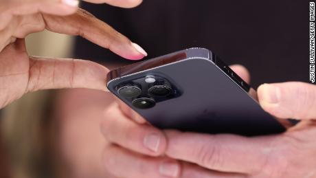 Apple plant, den Fehler zu beheben, von dem Benutzer sagen, dass er die Kamera des iPhone 14 Pro unkontrolliert wackeln lässt