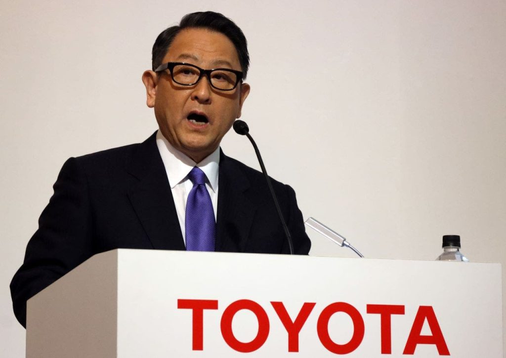 Toyota-Chef sagt, das kalifornische Verbot von gasbetriebenen Autos werde "hart" einzuhalten sein