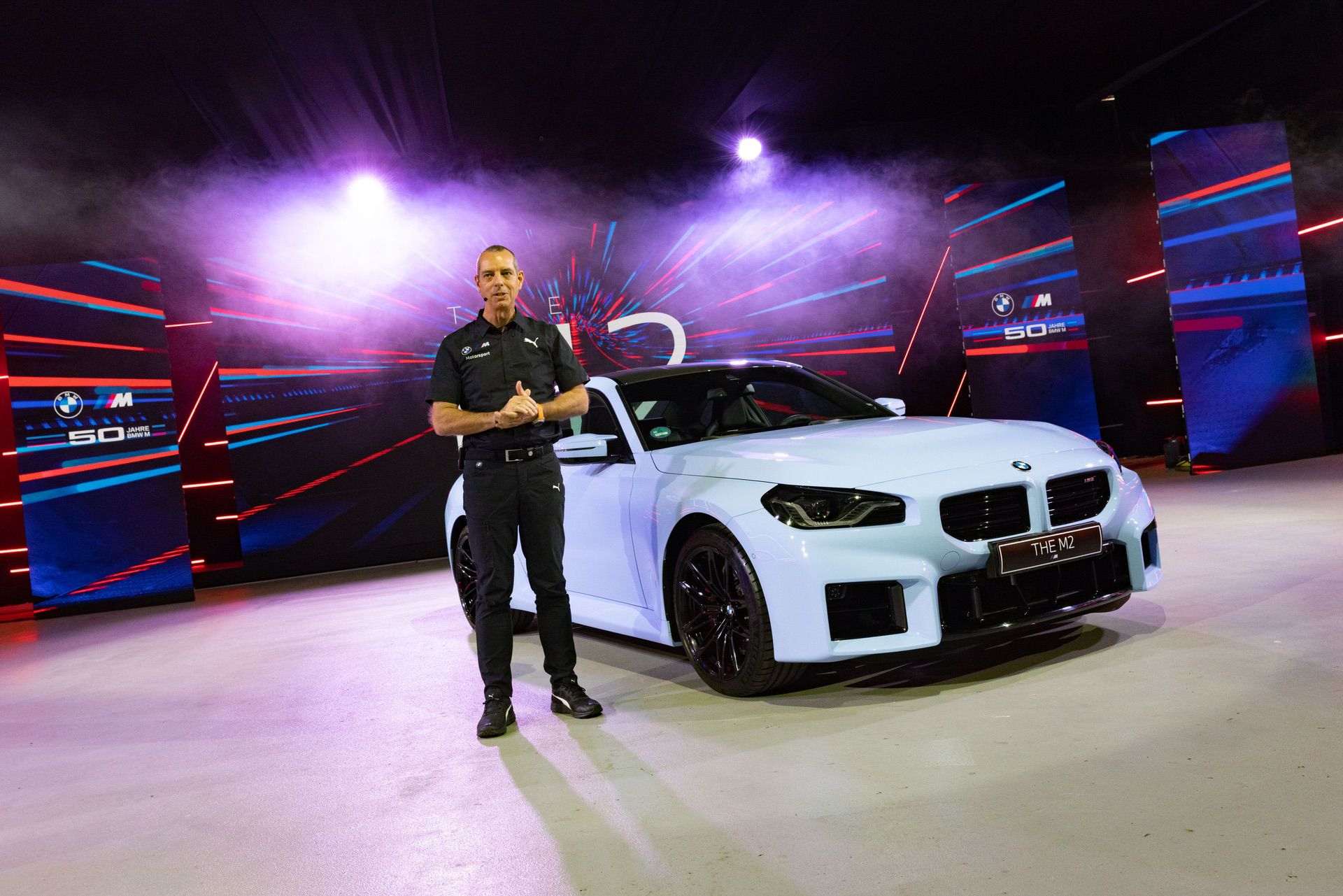 2023 BMW M2 Schwarzer Saphir 06 1