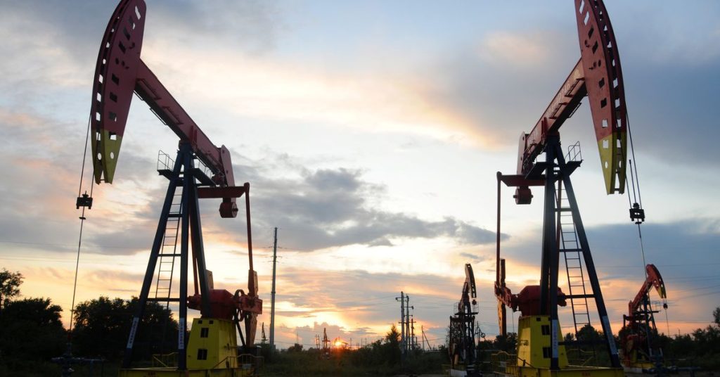 Die Ölpreise fallen, da Chinas Nachfragedaten enttäuschend sind