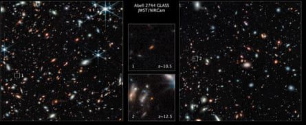 Zwei Sternenfelder mit Positionierungskästchen, die die Galaxien zeigen, mit verschiebbaren vergrößerten Bildern der Galaxien selbst in der Mitte