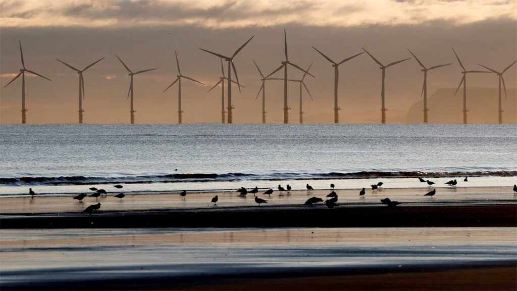 Das Vereinigte Königreich genehmigt seine erste Kohlemine seit Jahrzehnten und verärgert Umweltschützer, da die Energiekosten in die Höhe schießen