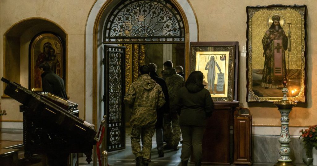 Die Ukraine verhängt Sanktionen gegen hochrangige Geistliche der pro-Moskauer Kirche
